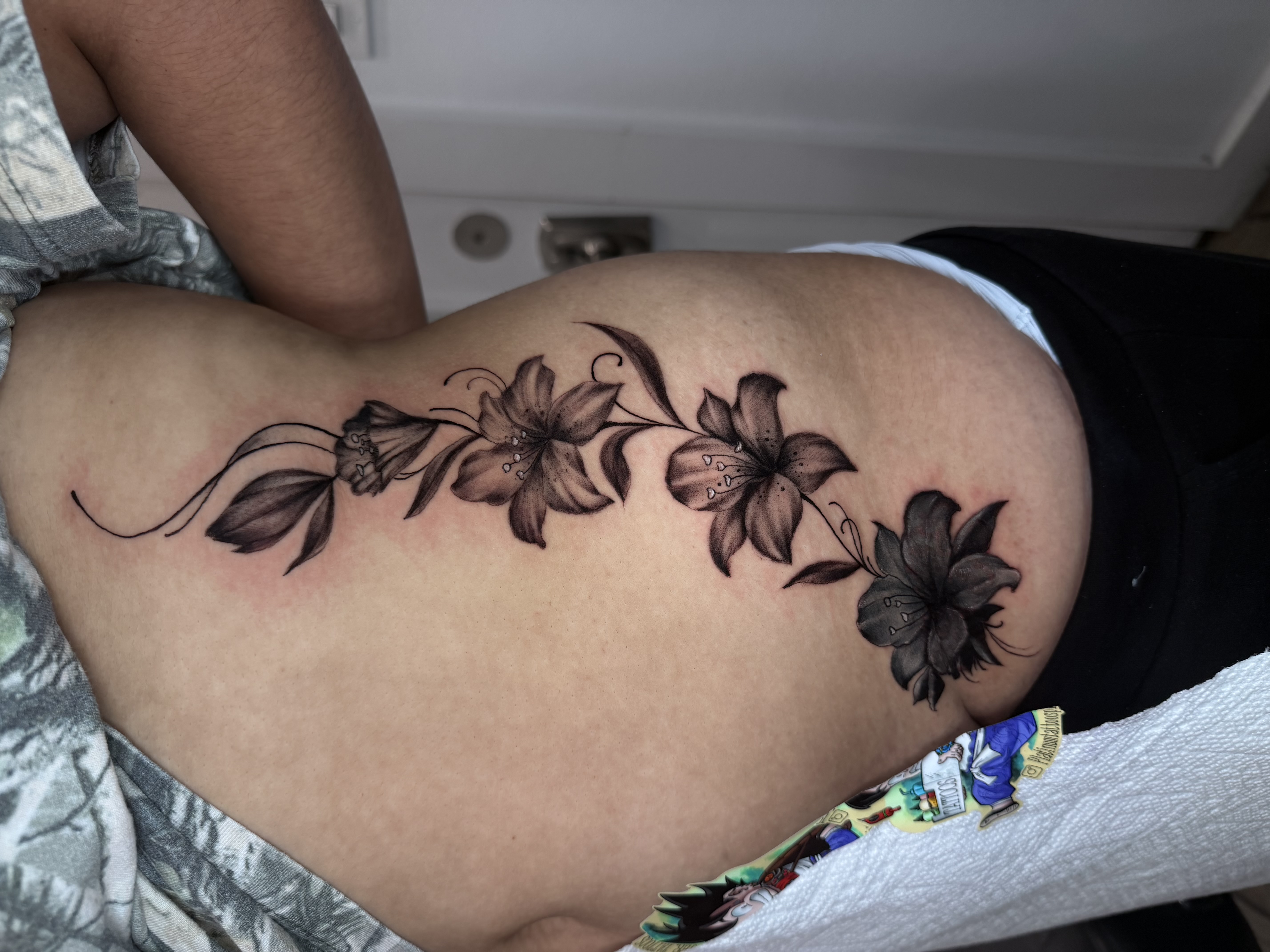 tattoo Black & Grey on the Rib by Jerson
