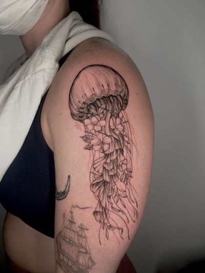 Blackwork, Linework, Fine Line Black tattoo on the Outer Bicep and Upper Arm by Remy at Platinum Tattoos & Piercings, San Antonio TX
