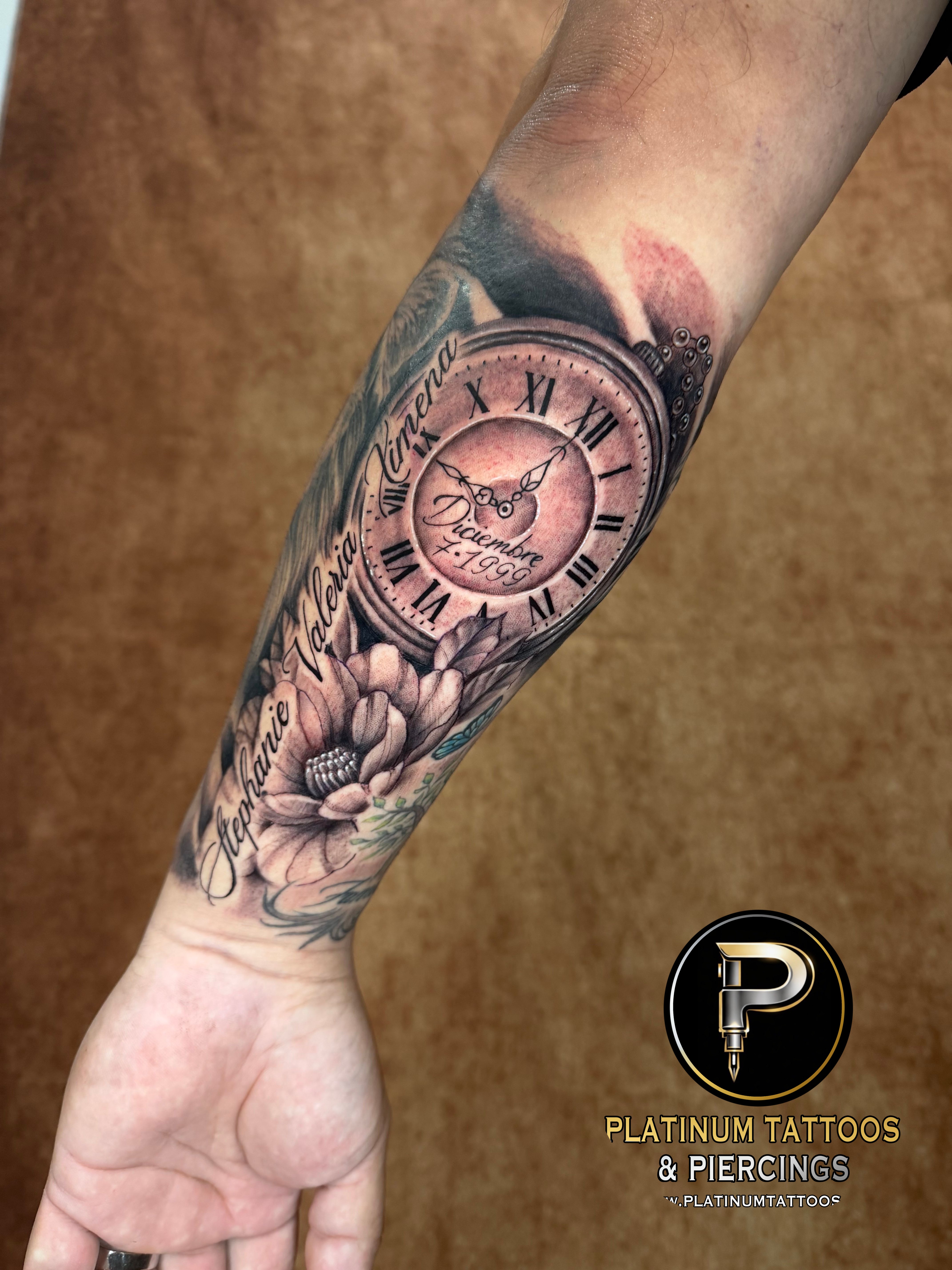 tattoo Black & Grey on the Forearm by Jerson