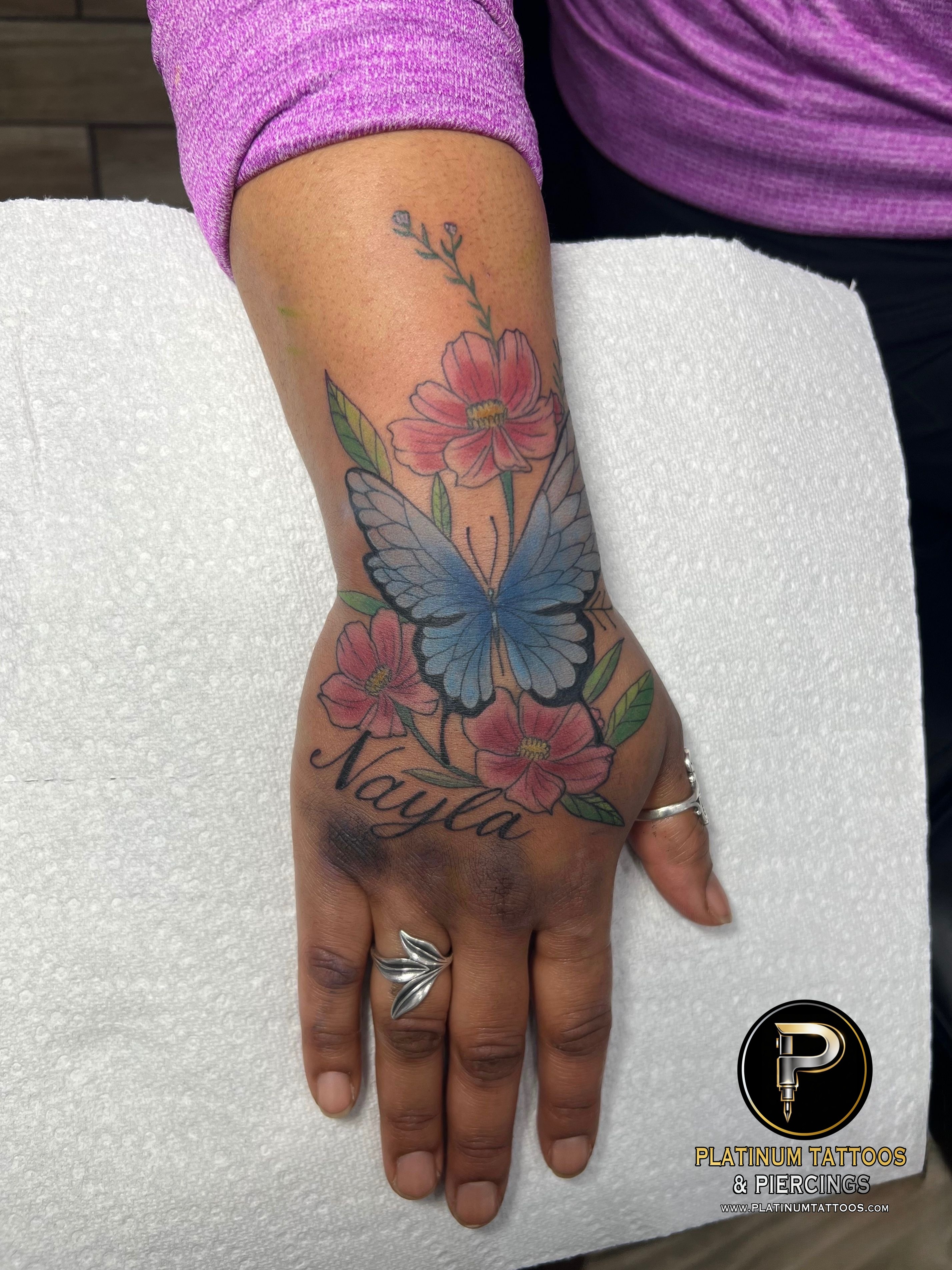 Traditional tattoo on the hand by Jesus at Platinum Tattoos & Piercings, San Antonio TX