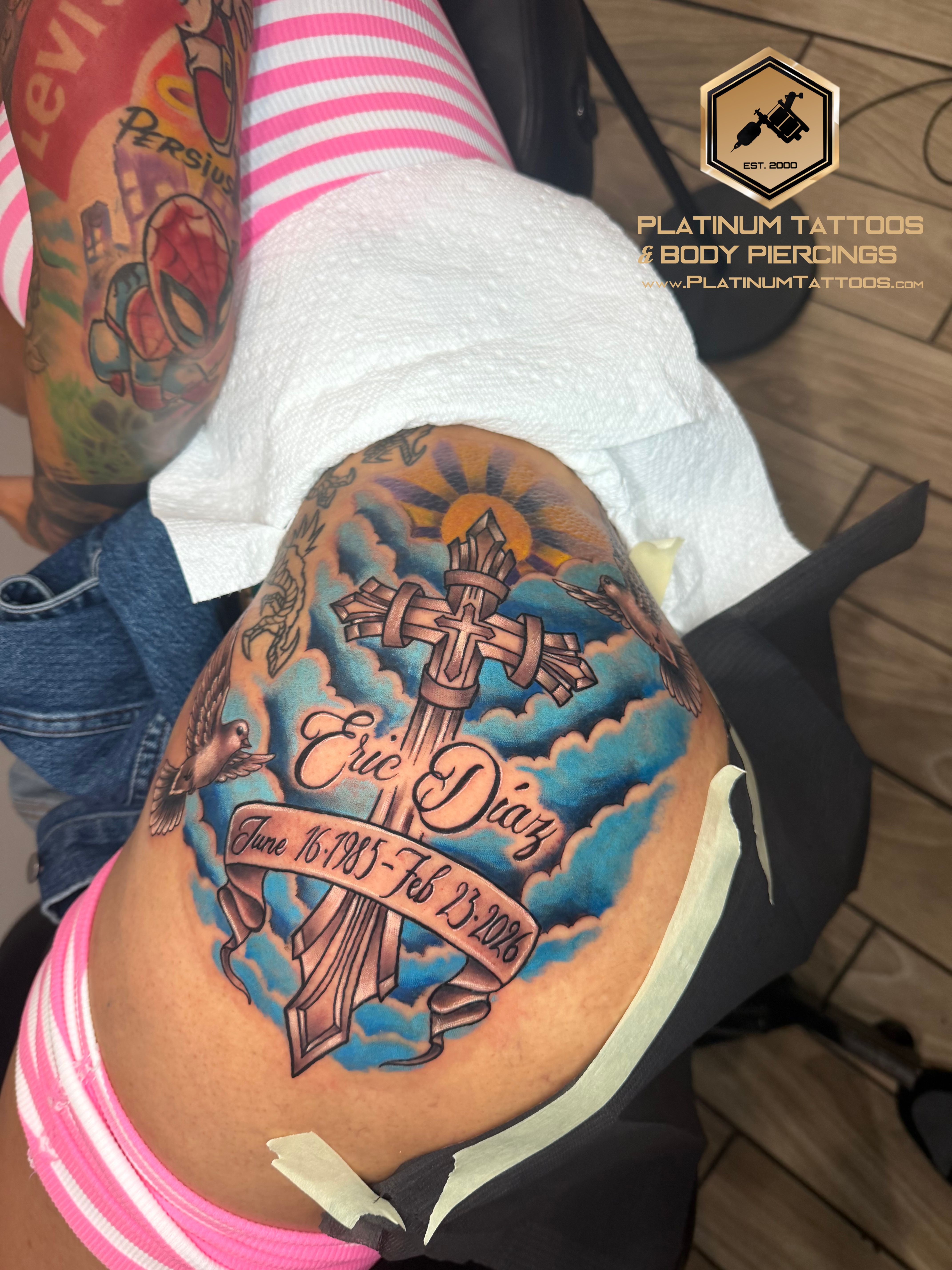 Tattoo Illustrative on the Thigh by Jerson