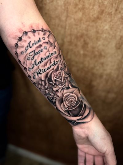 tattoo Black & Grey on the Forearm by Jerson