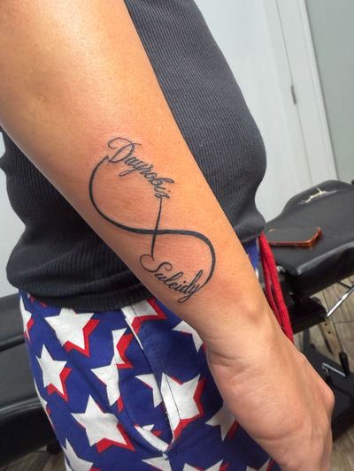 Tattoo Fine Line on the Forearm by Jerson