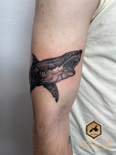 Neo-Traditional tattoo on the upper arm by Jesus at Platinum Tattoos Piercings, San Antonio TX