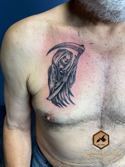 Tattoo Geometric Traditional on the Chest by Jerson at Platinum Tattoos & Piercings, San Antonio TX