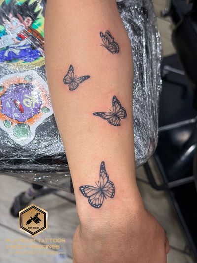 Tattoo Fine Line on the Forearm by Jerson